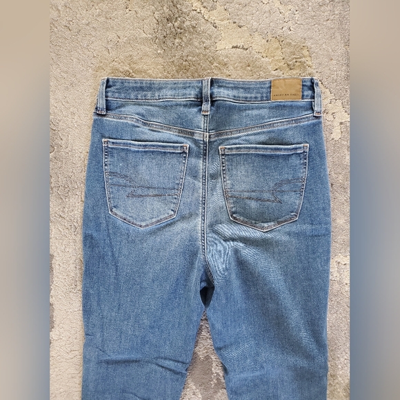 American Eagle Outfitters Super High Rise Jegging - Picture 9 of 9